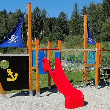 Apartman Lucie Lipno nad Vltavou Exteriör bild