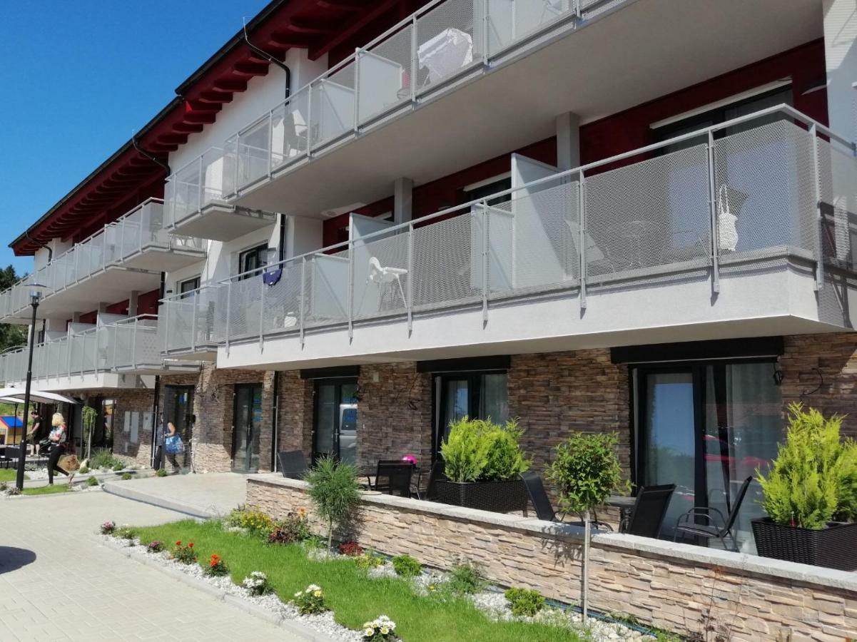 Apartman Lucie Lipno nad Vltavou Exteriör bild